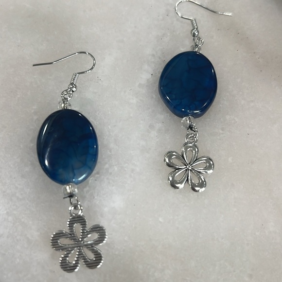 Blue Crackle Quartz and Silver Flower Drop Earrings - Picture 6 of 6